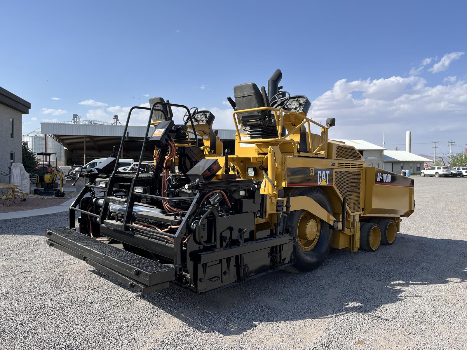./imagenes/INVOICE/2019/17939/CATERPILLAR AP1000D (17).JPG